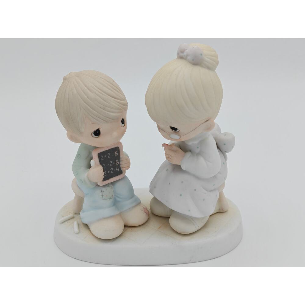 Precious Moments Love Is Patient Figurine E9251 1982 Enesco Jonathan David